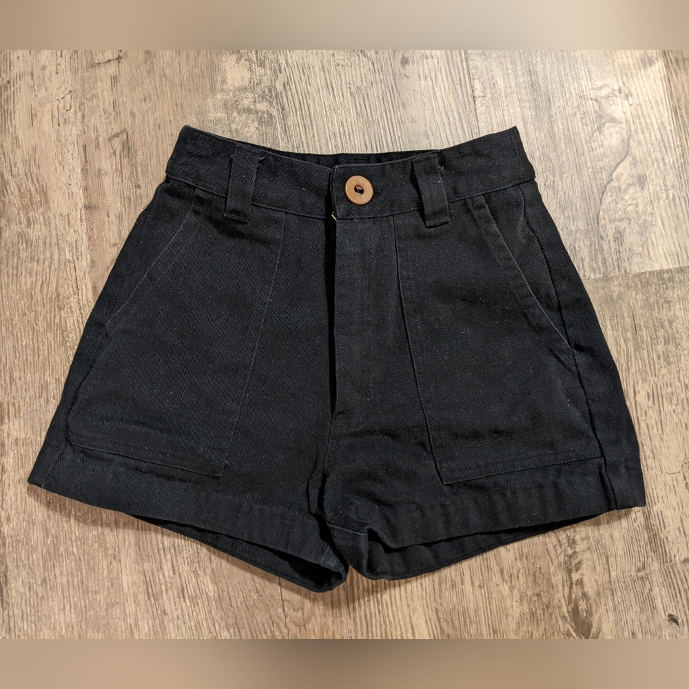 Beaton Linen Black Utility Shorts - Size 2